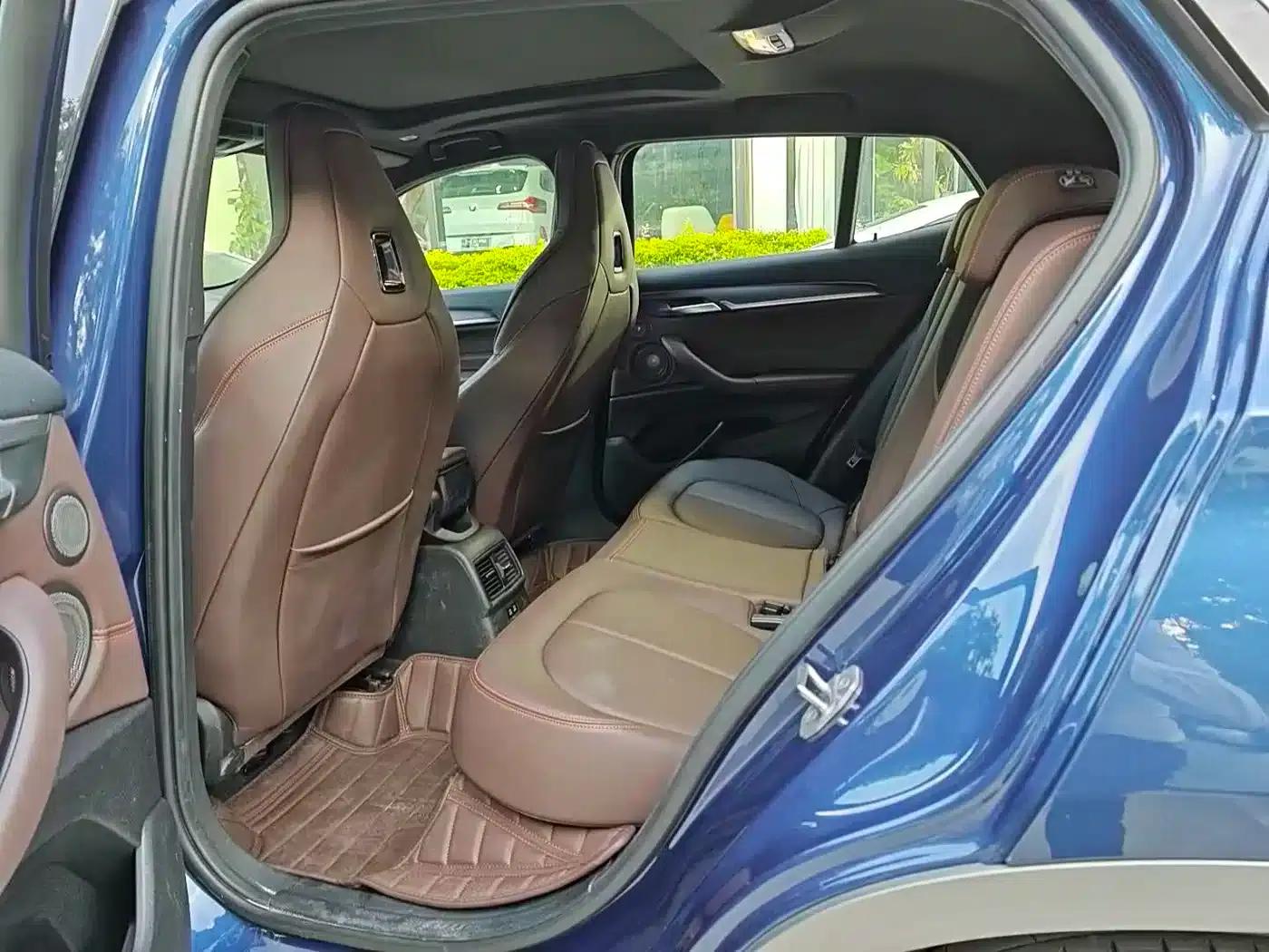 BMW X2 2022 sDrive25i Sport Edition — миниатюра 9