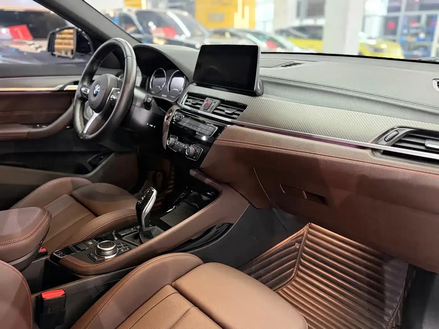 BMW X2 2021 Facelift sDrive25i Sport Edition — миниатюра 11