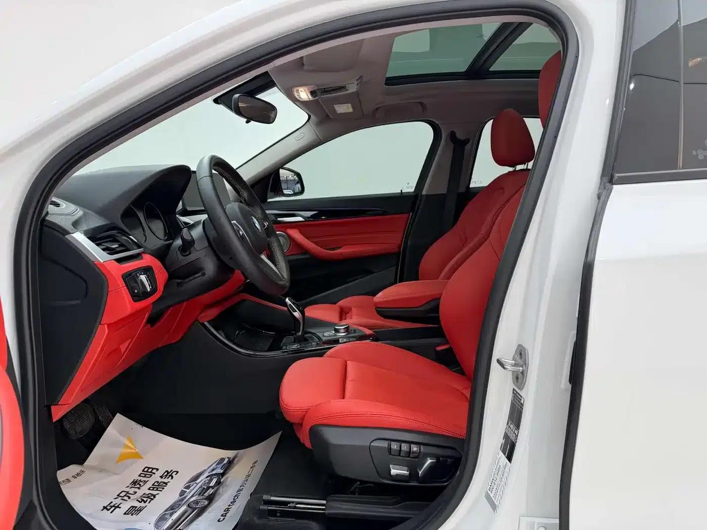 BMW X2 2023 sDrive25i M Sport Shadow Edition — миниатюра 15