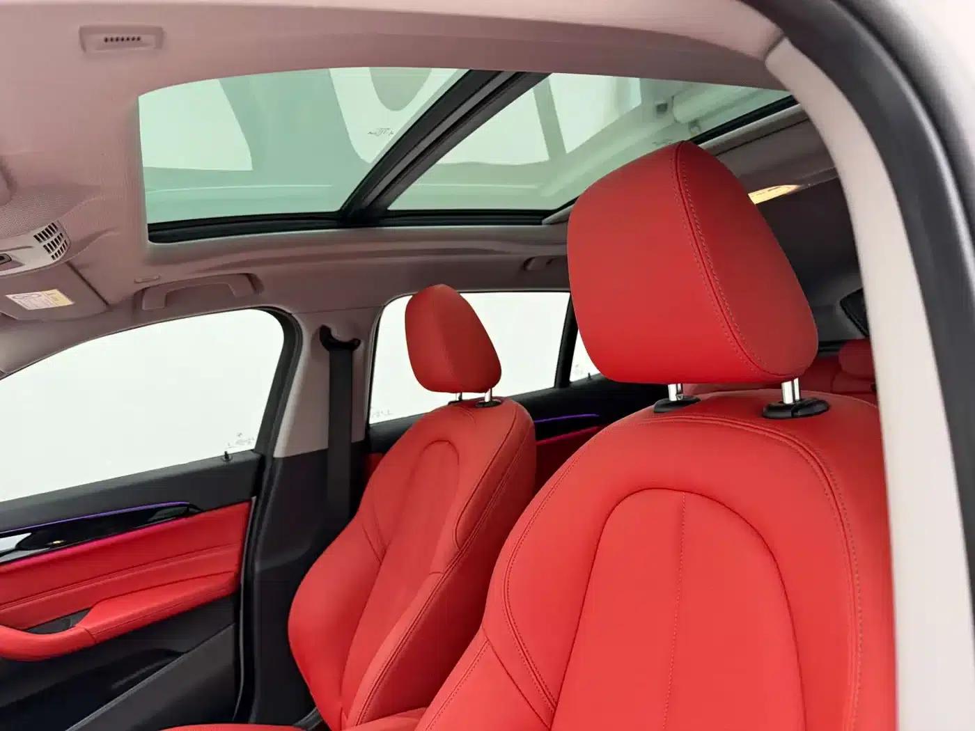 BMW X2 2023 sDrive25i M Sport Shadow Edition — миниатюра 16