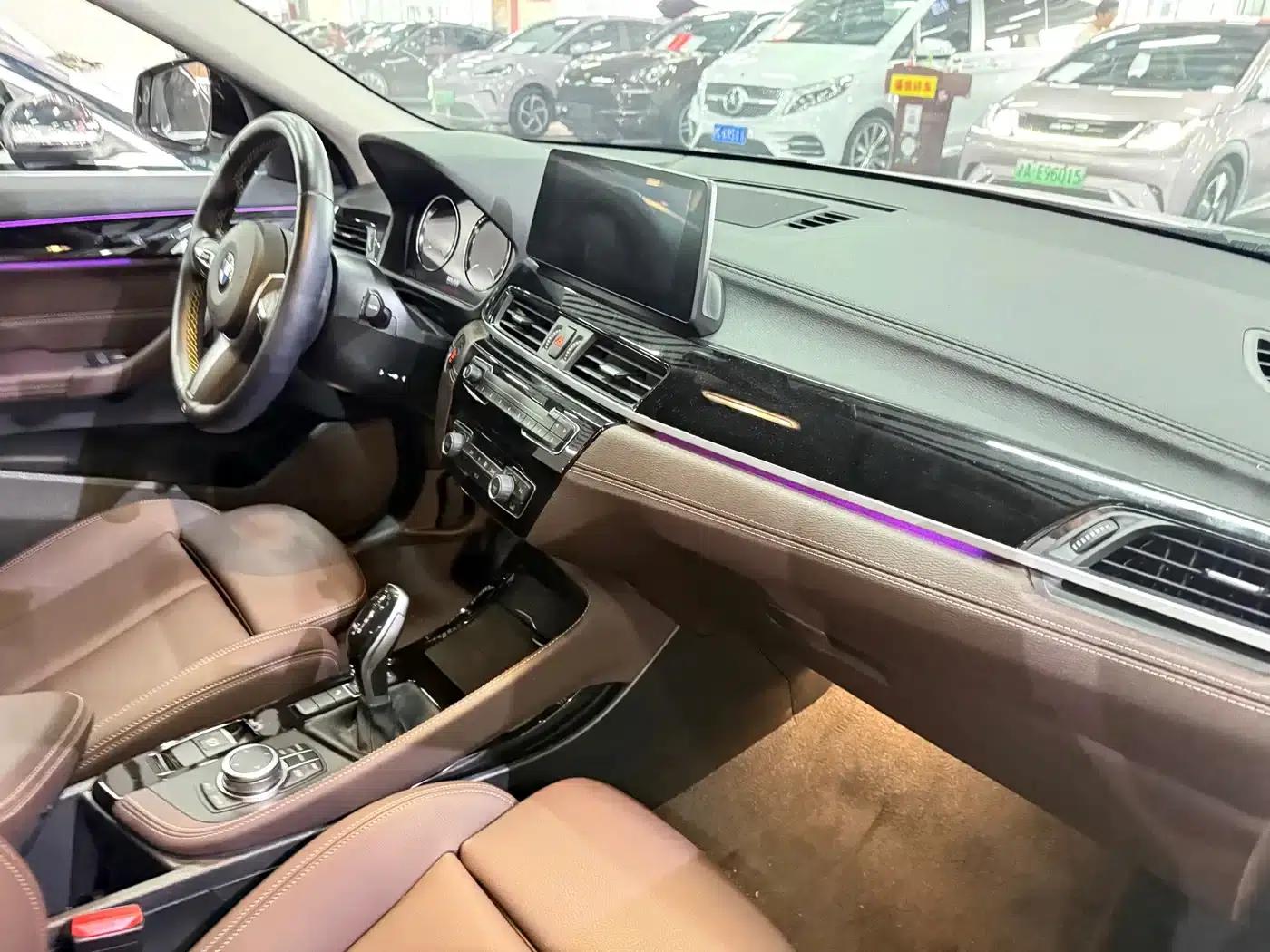 BMW X2 2023 sDrive25i M Sport Package — миниатюра 11