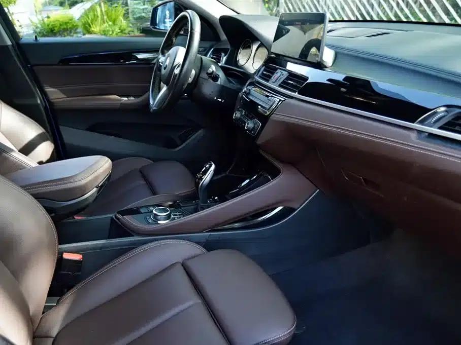 BMW X2 2023 sDrive25i M Sport Shadow Edition — миниатюра 15