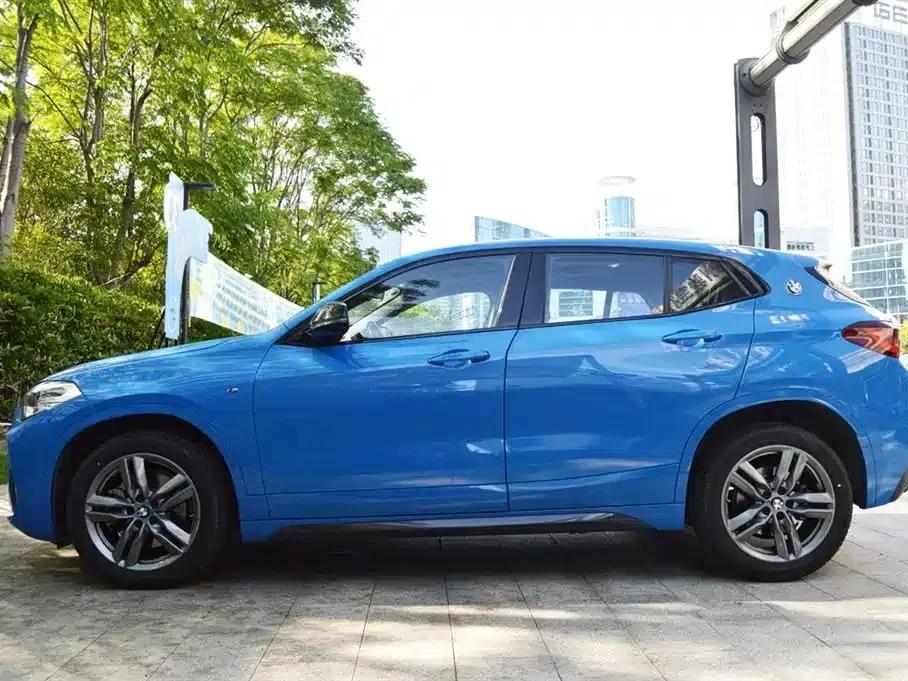 BMW X2 2023 sDrive25i M Sport Shadow Edition — миниатюра 6