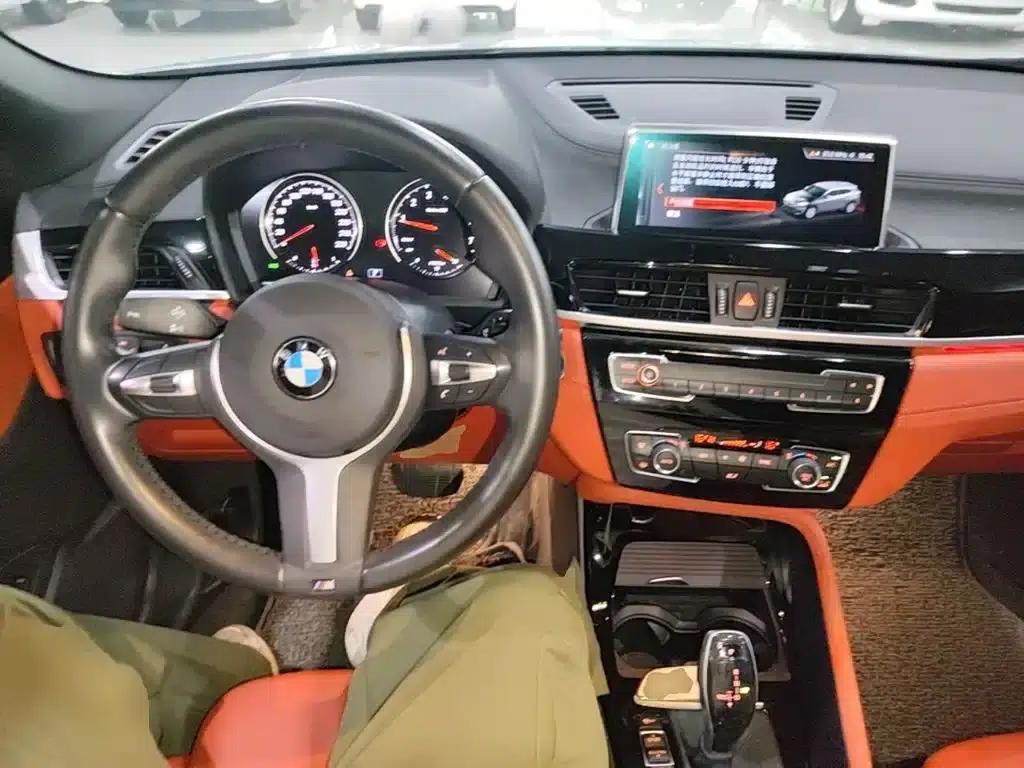 BMW X2 2020 sDrive25i Leading M Sport Package — миниатюра 10
