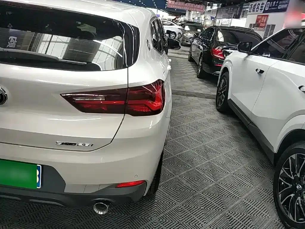 BMW X2 2021 Facelift sDrive25i M Sport Package — миниатюра 8