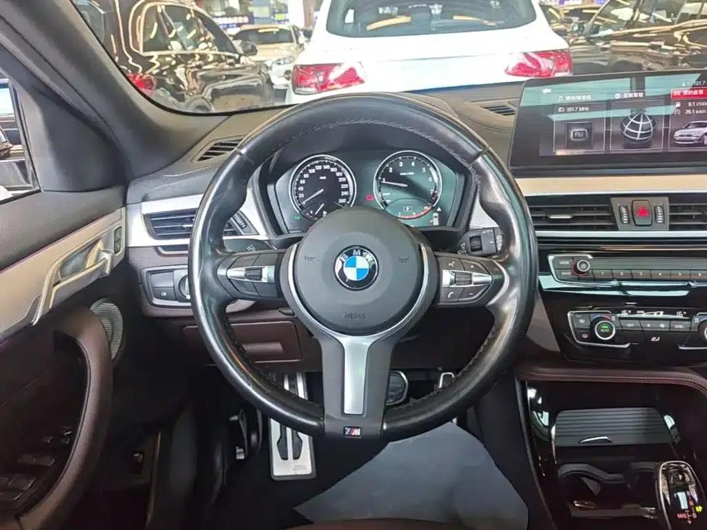 BMW X2 2021 Facelift sDrive25i Shadow Edition — миниатюра 11