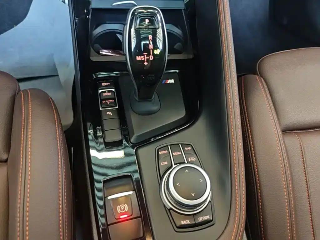BMW X2 2021 Facelift sDrive25i Shadow Edition — миниатюра 14