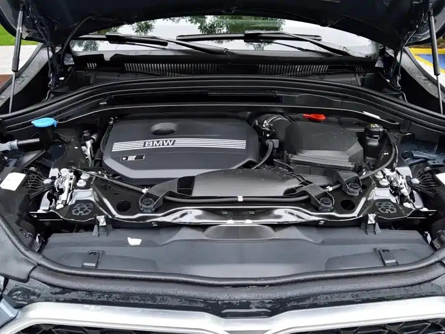 2025 BMW X2 Imported sDrive25i M Sport Package — миниатюра 6