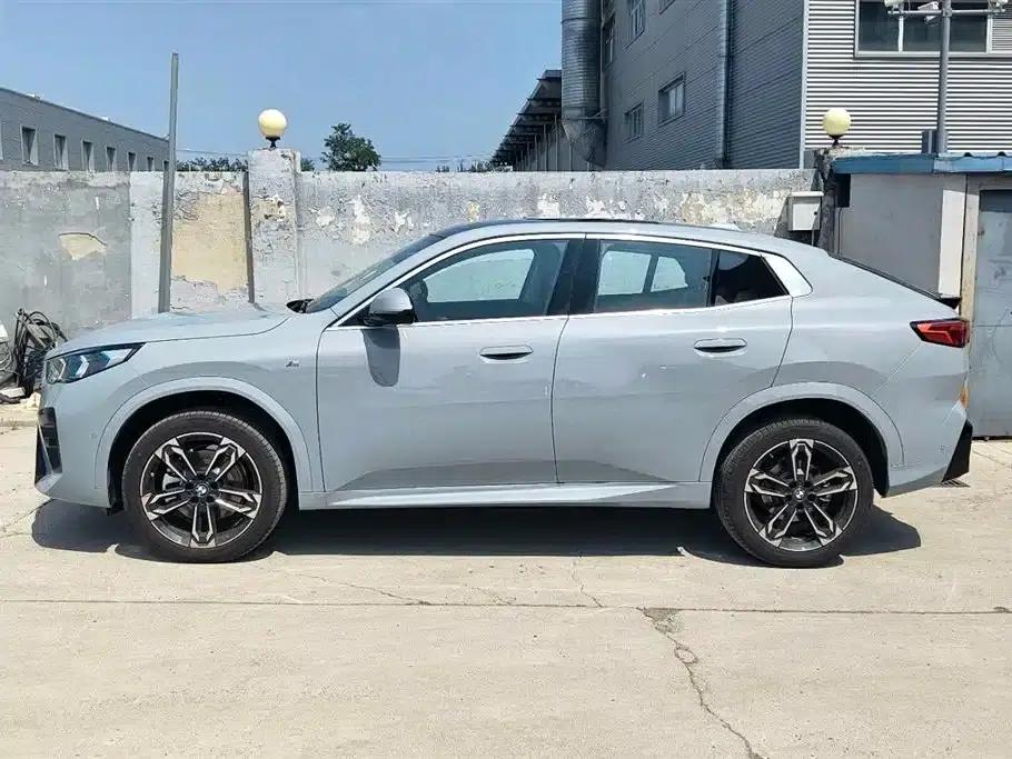 2024 BMW X2 Imported sDrive25i M Sport Package — миниатюра 4