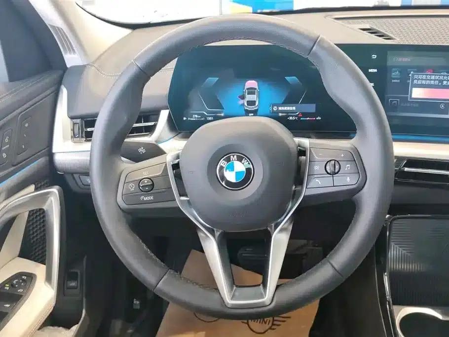 2024 BMW X2 Imported sDrive25i M Sport Package — миниатюра 9