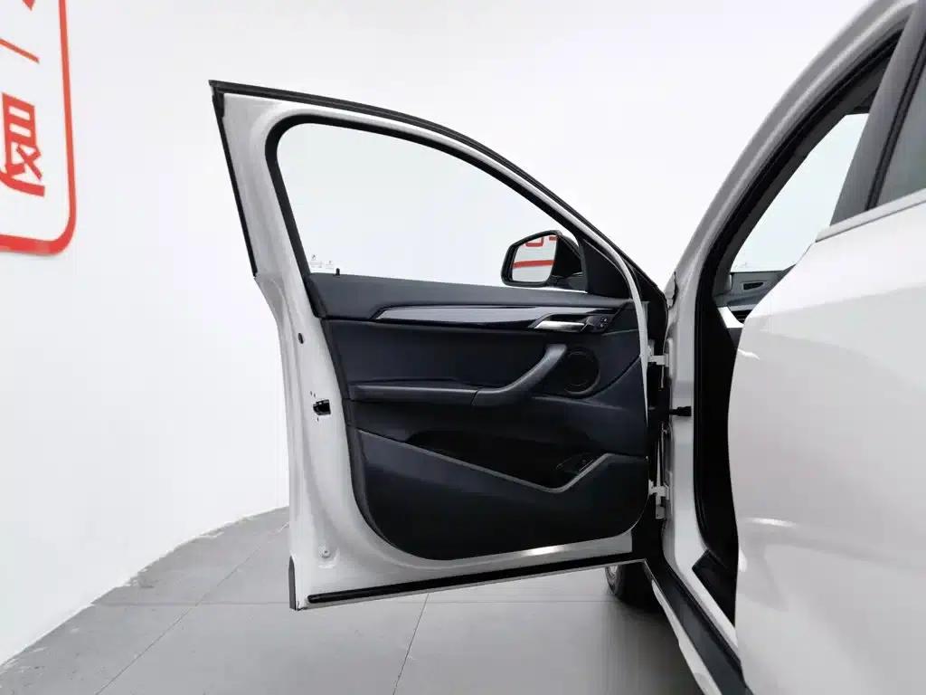 2019 BMW X2 Imported sDrive25i Leading M Sport Package (China VI Emission Standard) — миниатюра 8