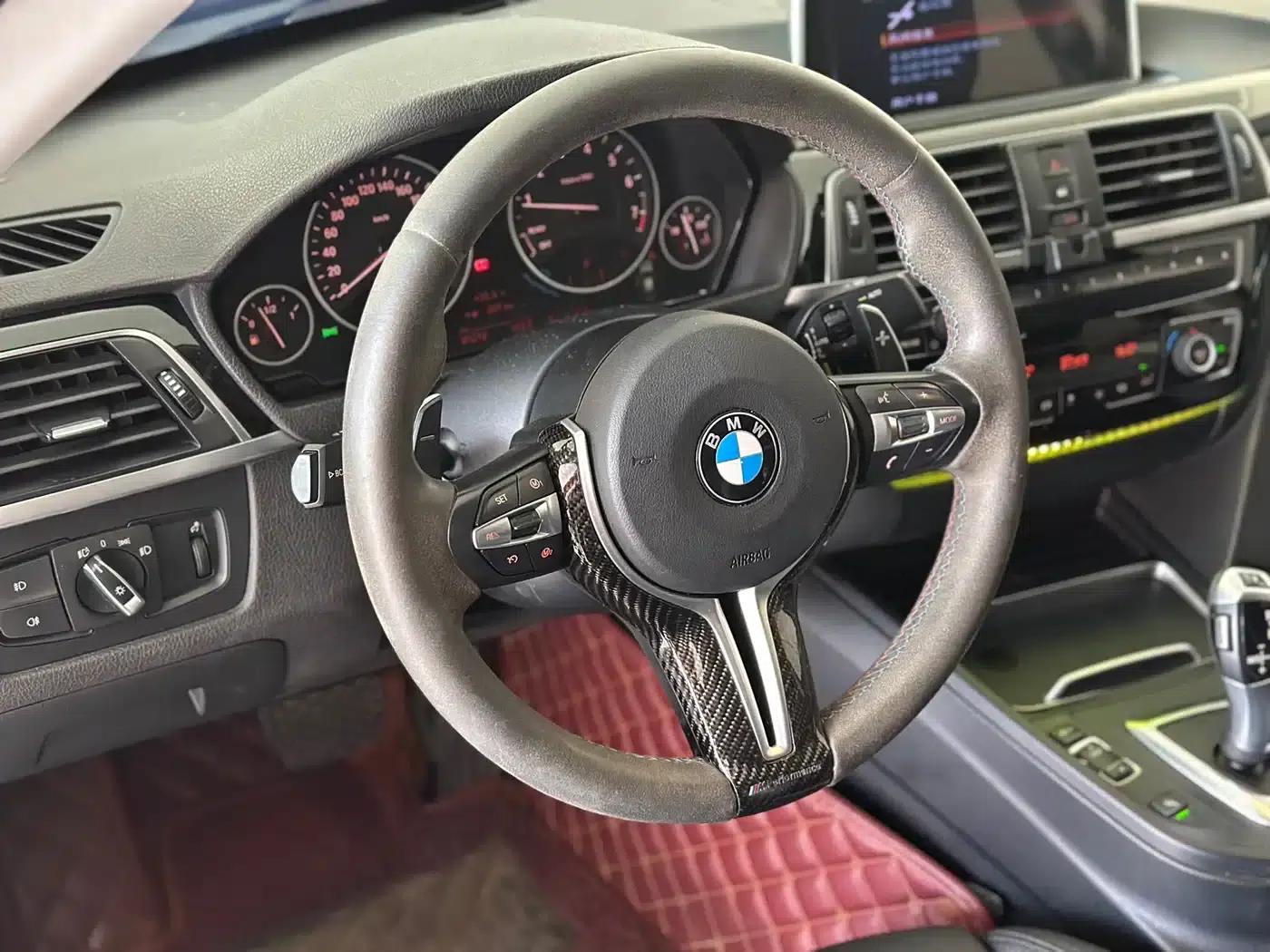 BMW 3 Series GT 2018 320i Fashion Edition — миниатюра 6