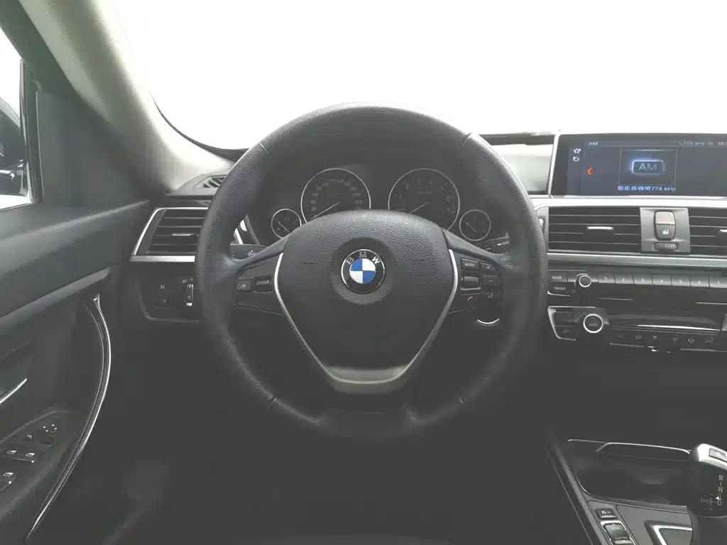 BMW 3 Series GT 2019 320i Fashion Edition — миниатюра 11