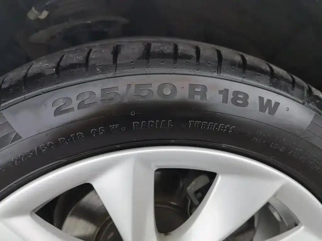 BMW 3 Series GT 2019 320i Fashion Edition — миниатюра 24
