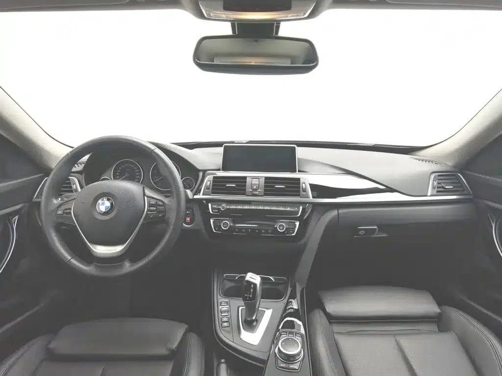 BMW 3 Series GT 2019 320i Fashion Edition — миниатюра 5