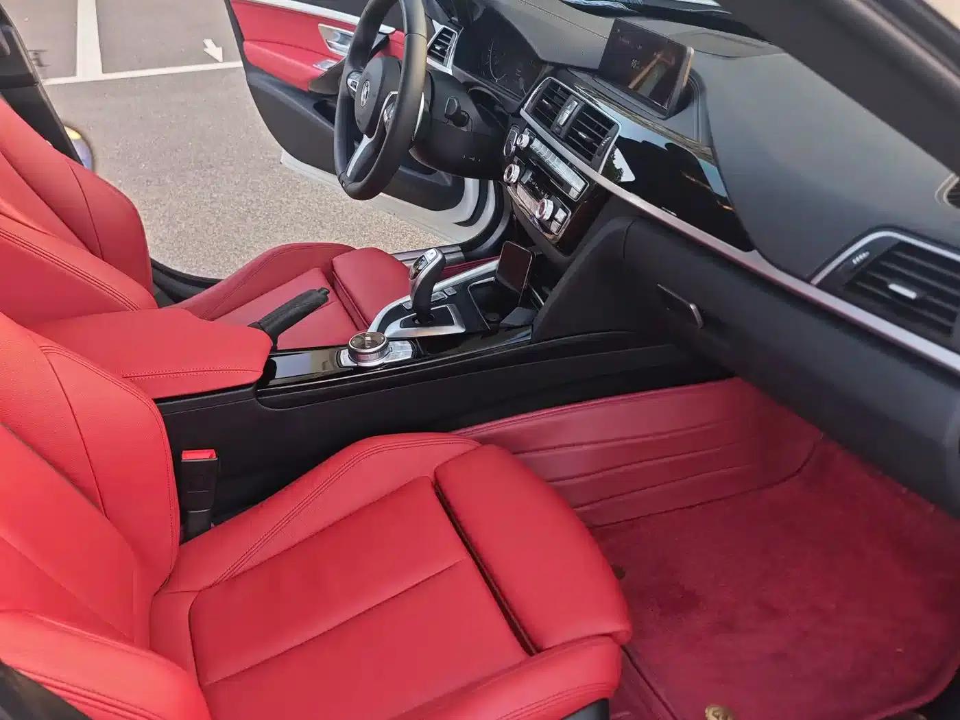 BMW 3 Series GT 2020 320i M Sport Shadow Edition — миниатюра 12