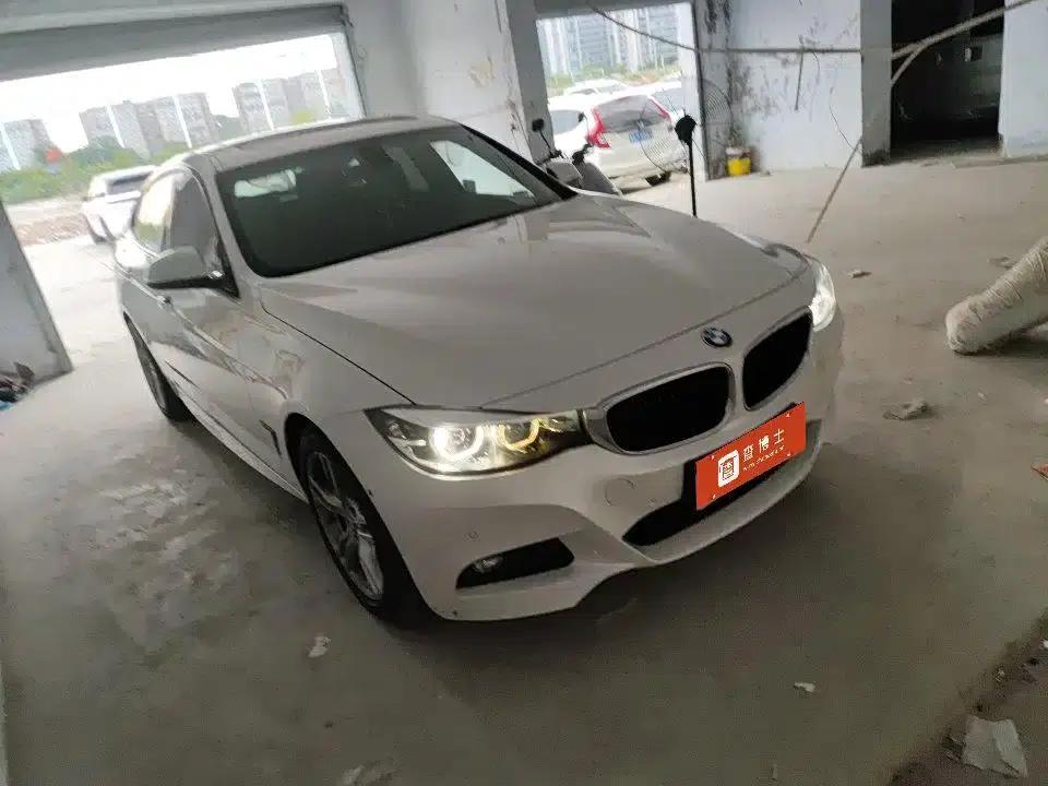 2019 BMW 3 Series GT 320i M Sport Package — миниатюра 4