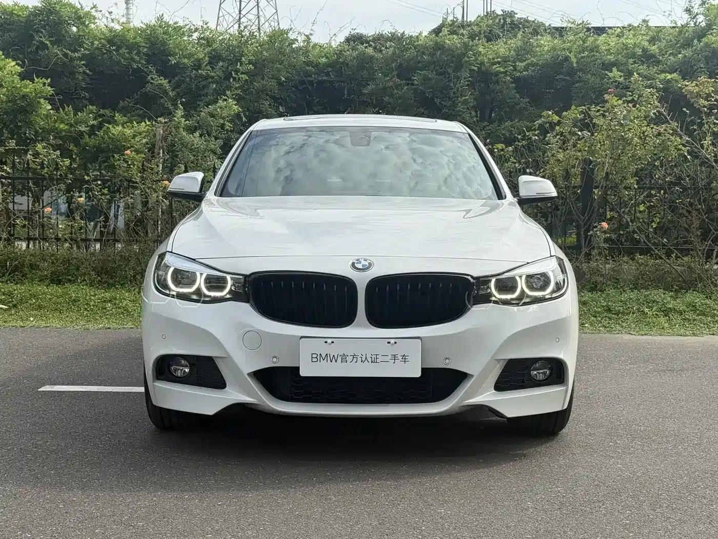 2020 BMW 3 Series GT 320i M Sport Package — миниатюра 2
