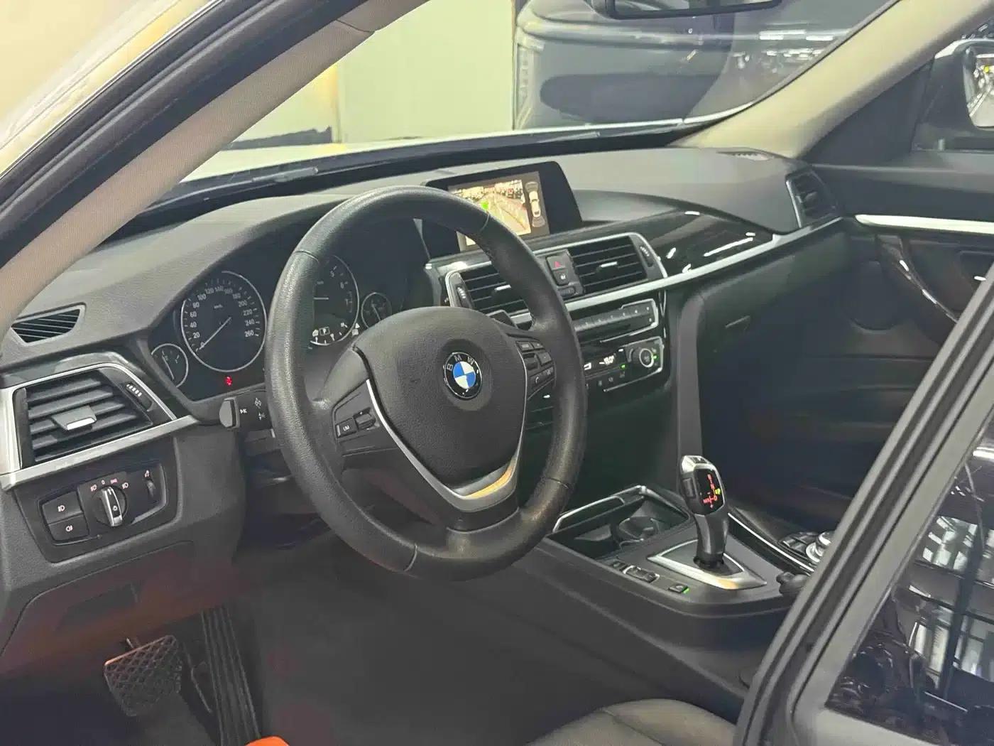 2016 BMW 3 Series GT 320i Design Package — миниатюра 3