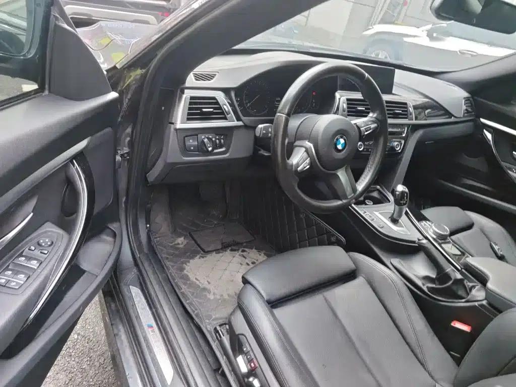 2019 BMW 3 Series GT 320i M Sport Package — миниатюра 14