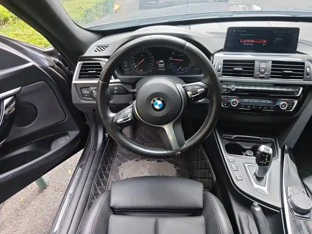 2019 BMW 3 Series GT 320i M Sport Package — миниатюра 3
