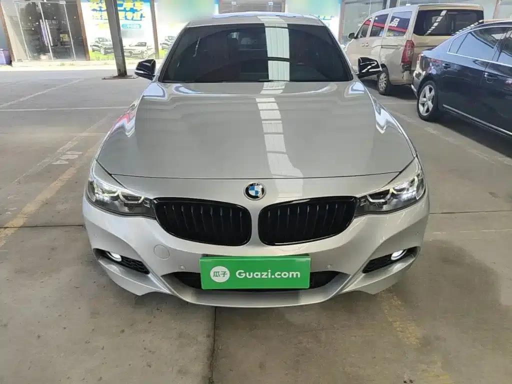 2019 BMW 3 Series GT 320i M Sport Shadow Edition — миниатюра 3