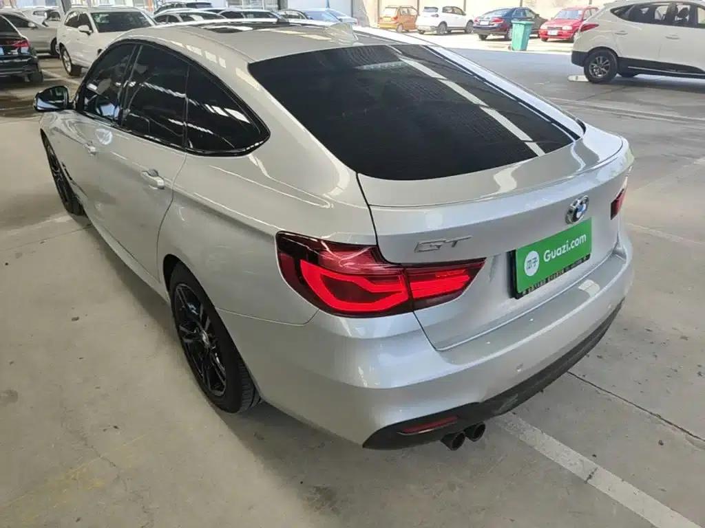 2019 BMW 3 Series GT 320i M Sport Shadow Edition — миниатюра 5