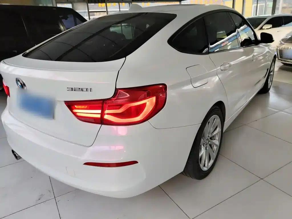 BMW 3 Series GT 2019 320i Fashion Edition — миниатюра 23
