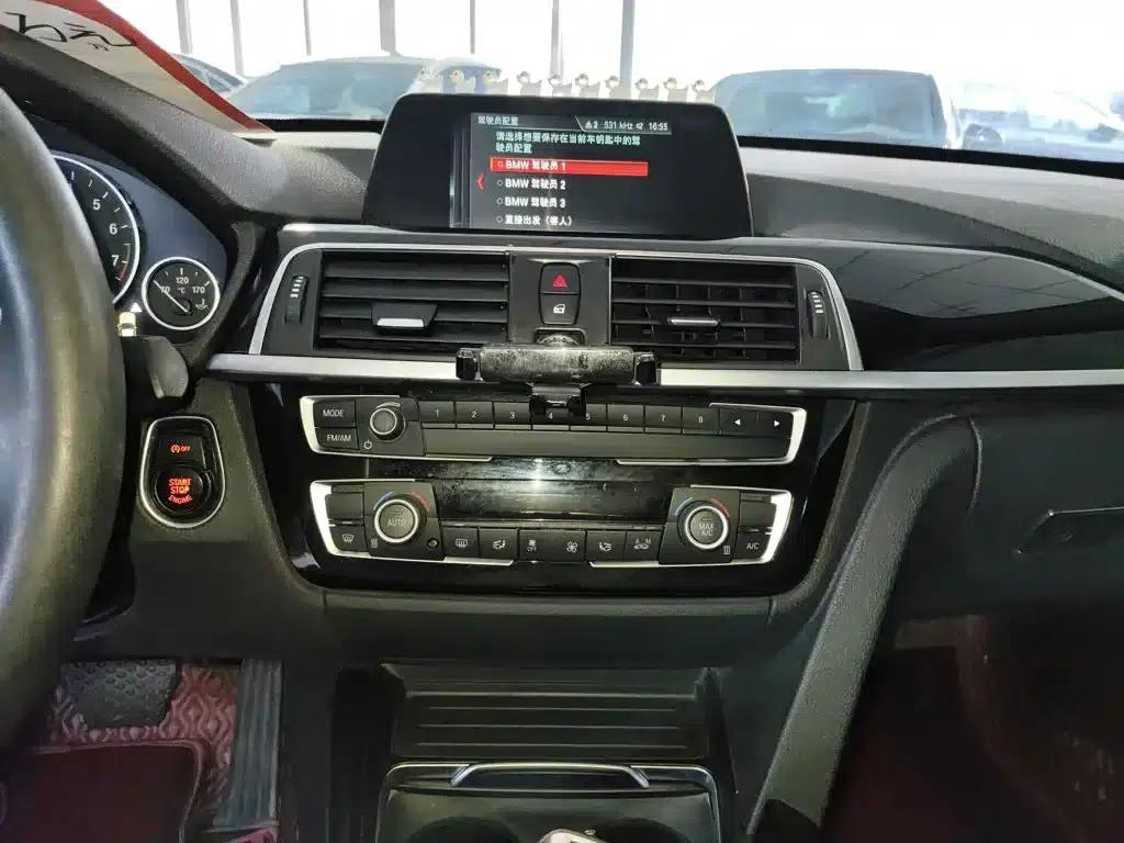 BMW 3 Series GT 2019 320i Fashion Edition — миниатюра 5