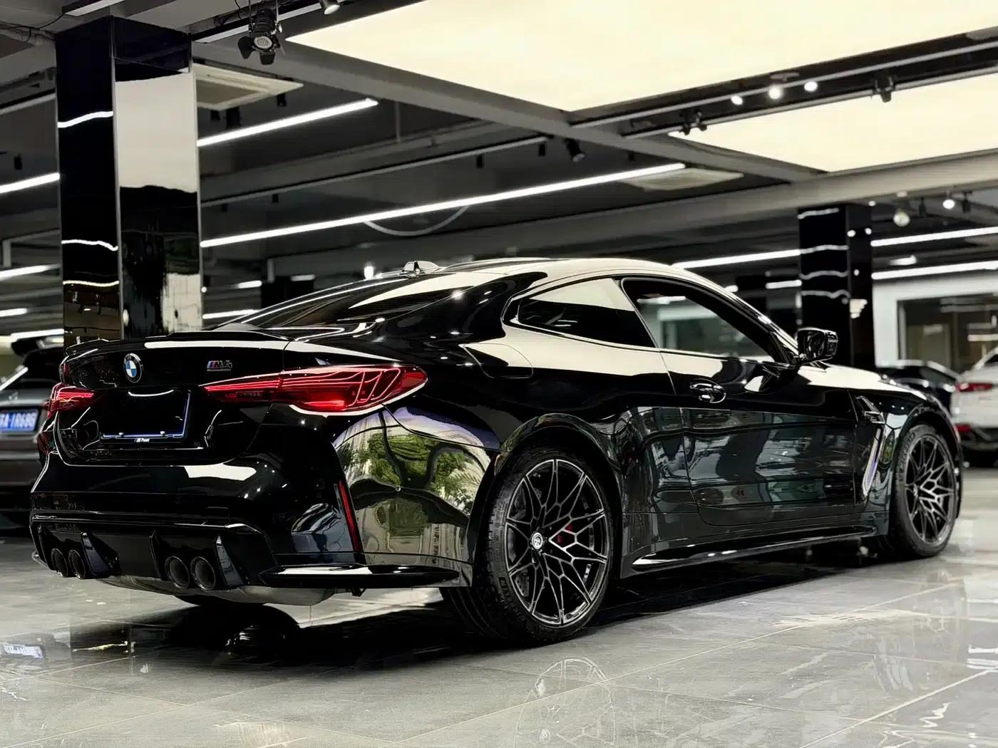 2024 BMW M4 Coupe M xDrive Competition — миниатюра 6