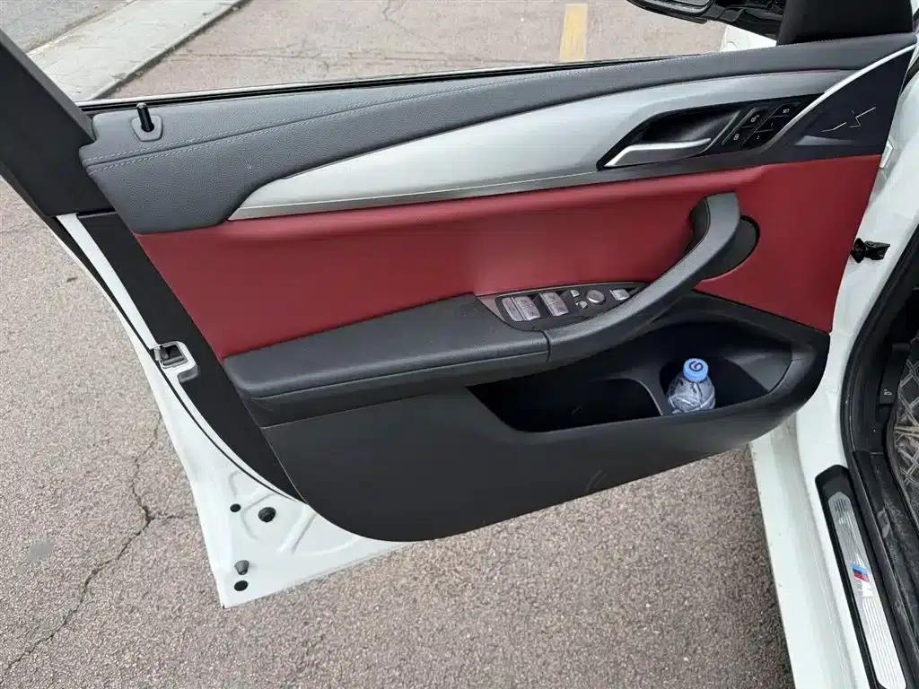 2022 BMW X4 xDrive 25i M Sport Package — миниатюра 6