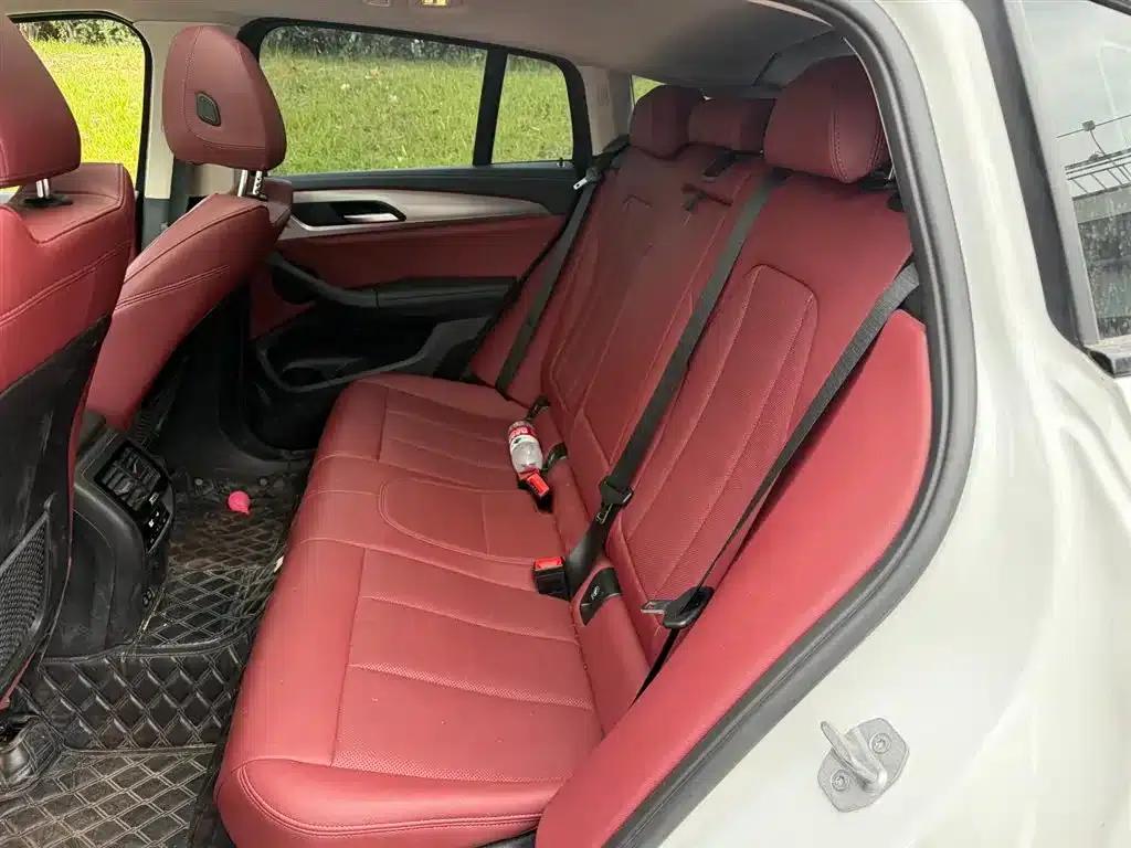 2022 BMW X4 xDrive 25i M Sport Package — миниатюра 10
