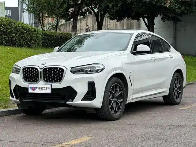 2022 BMW X4 xDrive 25i M Sport Package