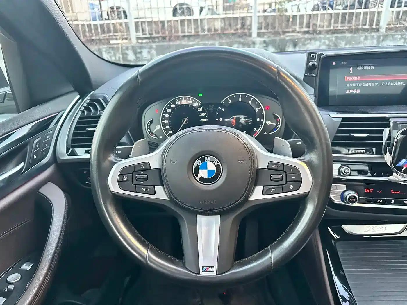 2019 BMW X4 xDrive25i M Sport Package — миниатюра 15