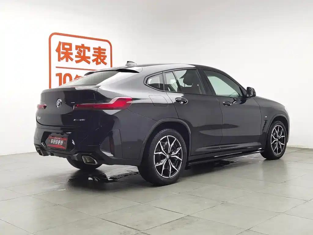 2022 BMW X4 xDrive 25i M Sport Package — миниатюра 2