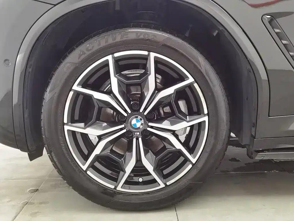 2022 BMW X4 xDrive 25i M Sport Package — миниатюра 17