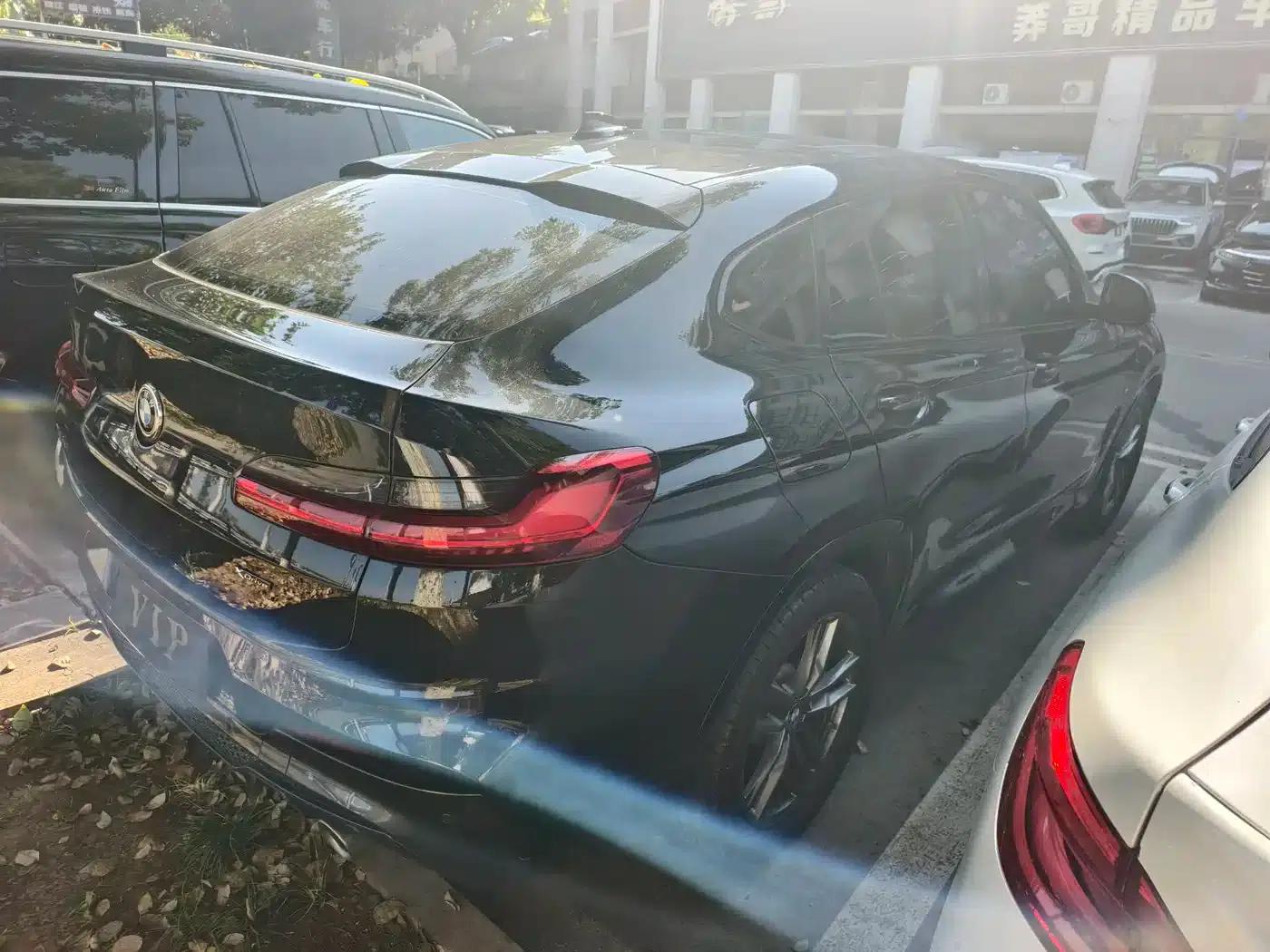 2020 BMW X4 xDrive25i M Sport Package — миниатюра 9