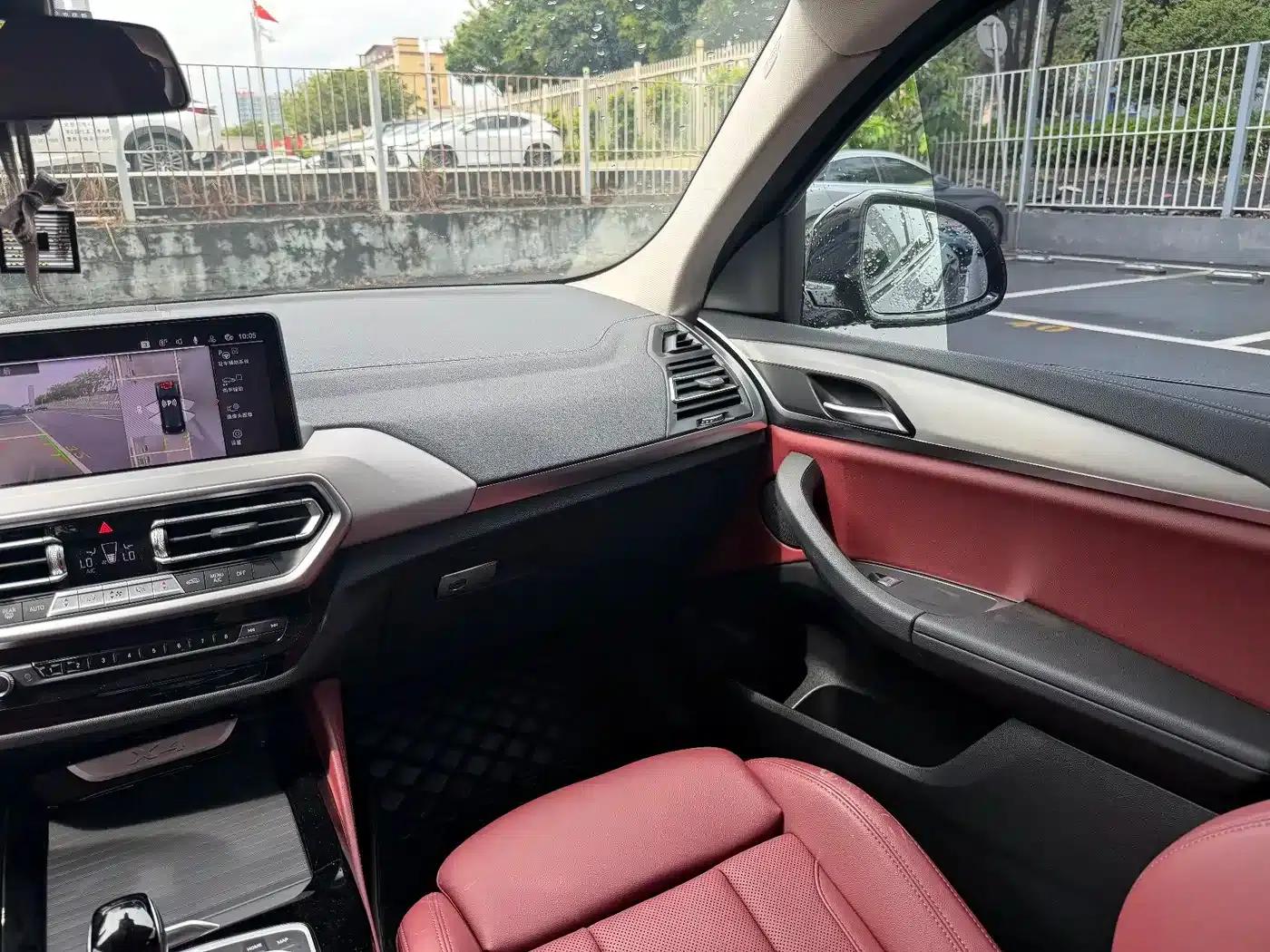 2022 BMW X4 xDrive 30i M Sport Package — миниатюра 16