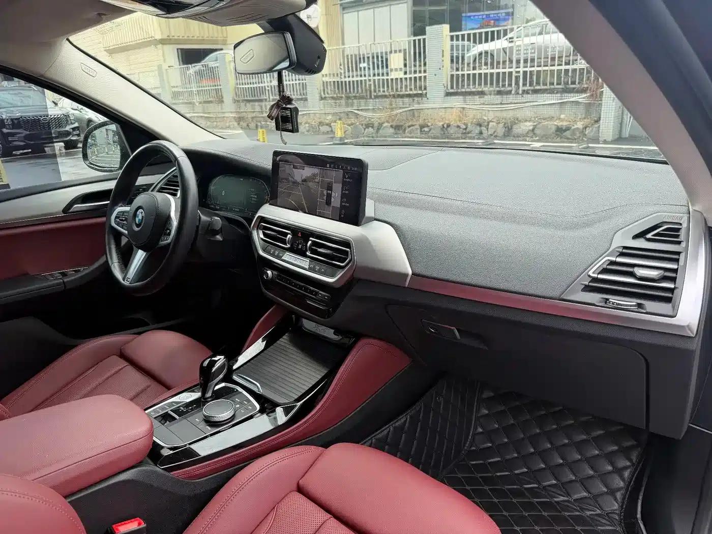 2022 BMW X4 xDrive 30i M Sport Package — миниатюра 19