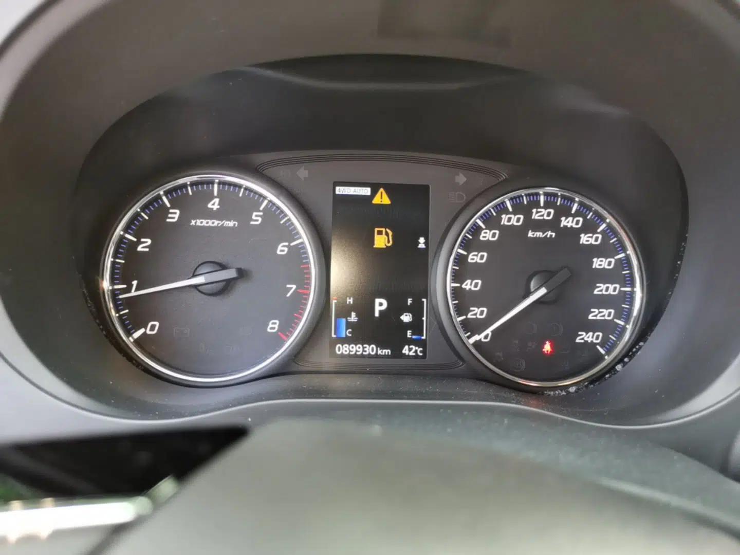Mitsubishi Outlander 2019 2.4L 4x4 Zhi Xiang Edition 7 Seats China VI Standard — миниатюра 14