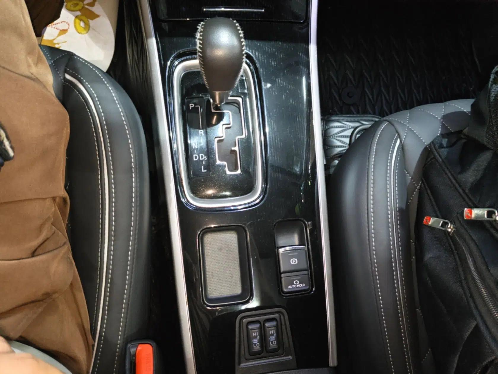 Mitsubishi Outlander 2020 2.0L Two-Wheel Drive Enjoyment Version 5 Seats — миниатюра 16