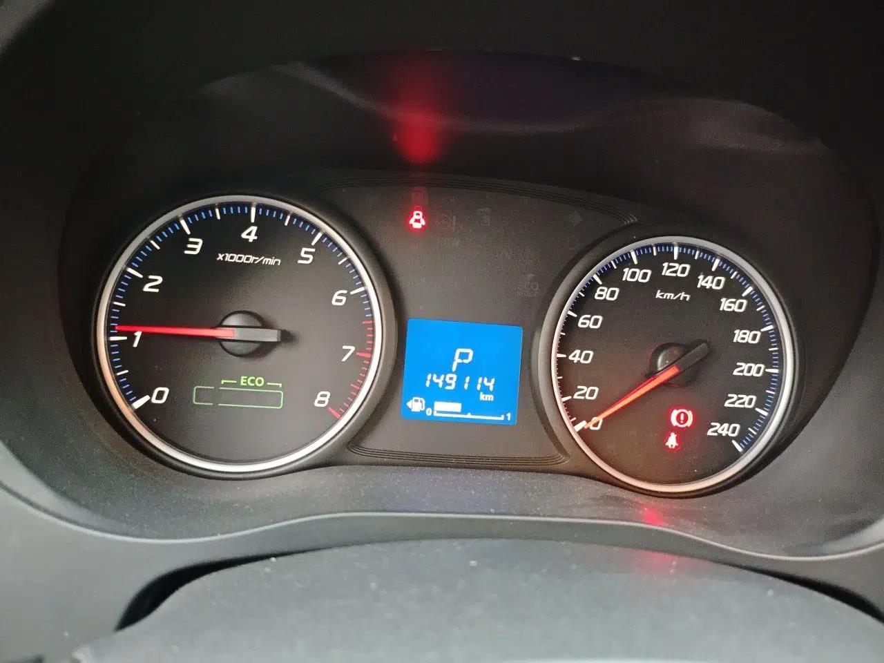 Mitsubishi Outlander 2018 2.0L Two-Wheel Drive Glory Edition 5 Seats — миниатюра 11