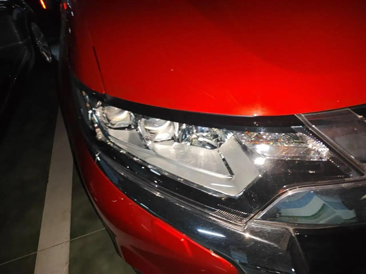 Mitsubishi Outlander 2016 2.4L 4x4 Elite Edition 5 Seats — миниатюра 7