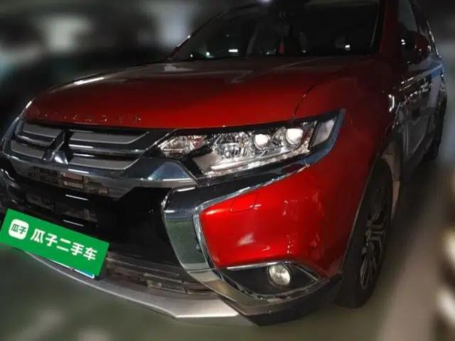 Mitsubishi Outlander 2016 2.4L 4x4 Elite Edition 5 Seats