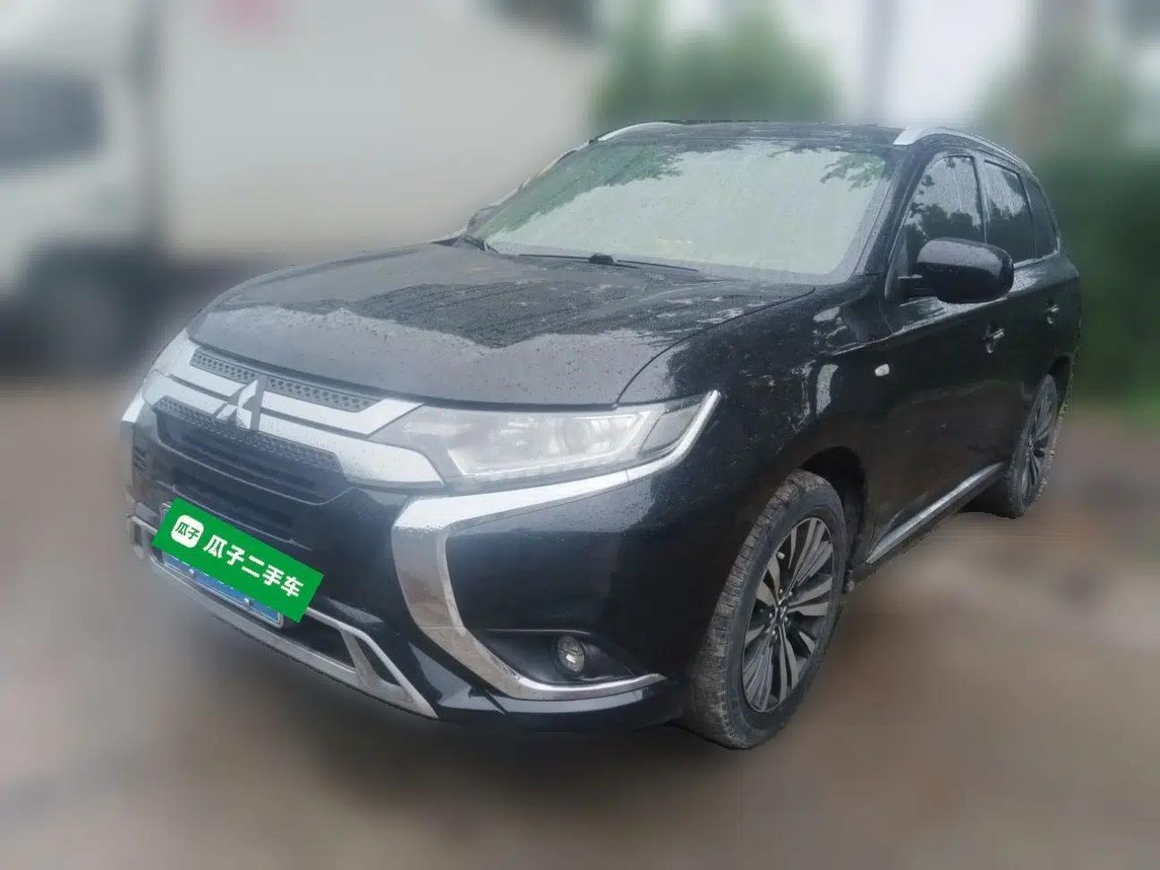 Mitsubishi Outlander 2021 2.0L Two-Wheel Drive Comfort Edition 5 Seats — миниатюра 1