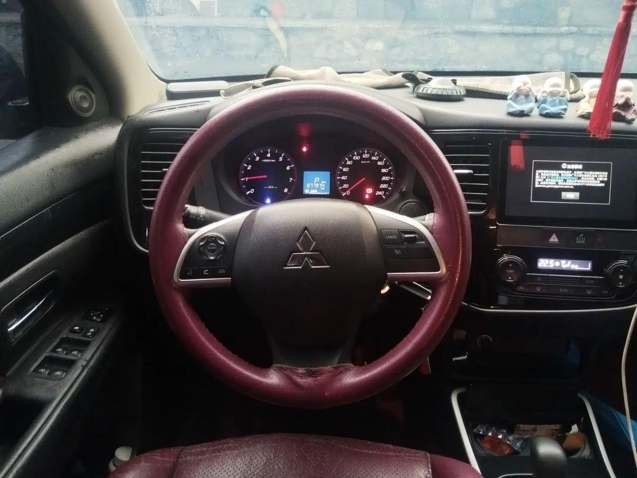 Mitsubishi Outlander 2021 2.0L Two-Wheel Drive Comfort Edition 5 Seats — миниатюра 10