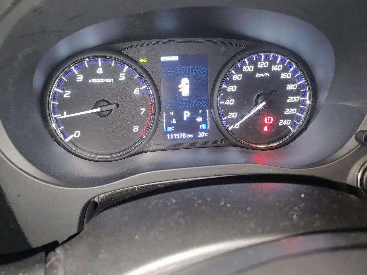 Mitsubishi Outlander 2019 2.4L 4x4 Zhi Xiang Edition 5 Seats China VI Standard — миниатюра 12