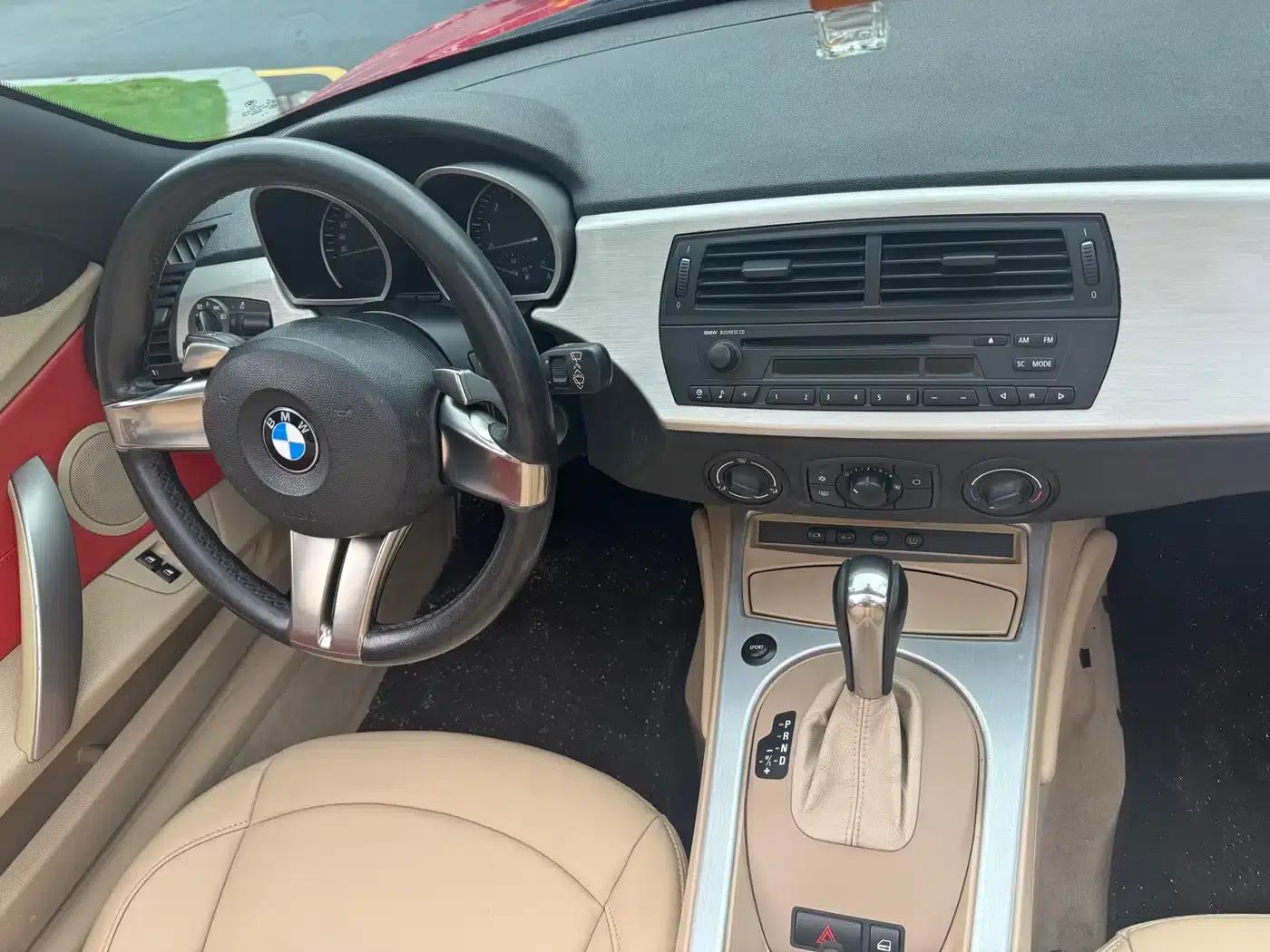 BMW Z4 2006 2.5si Convertible — миниатюра 6