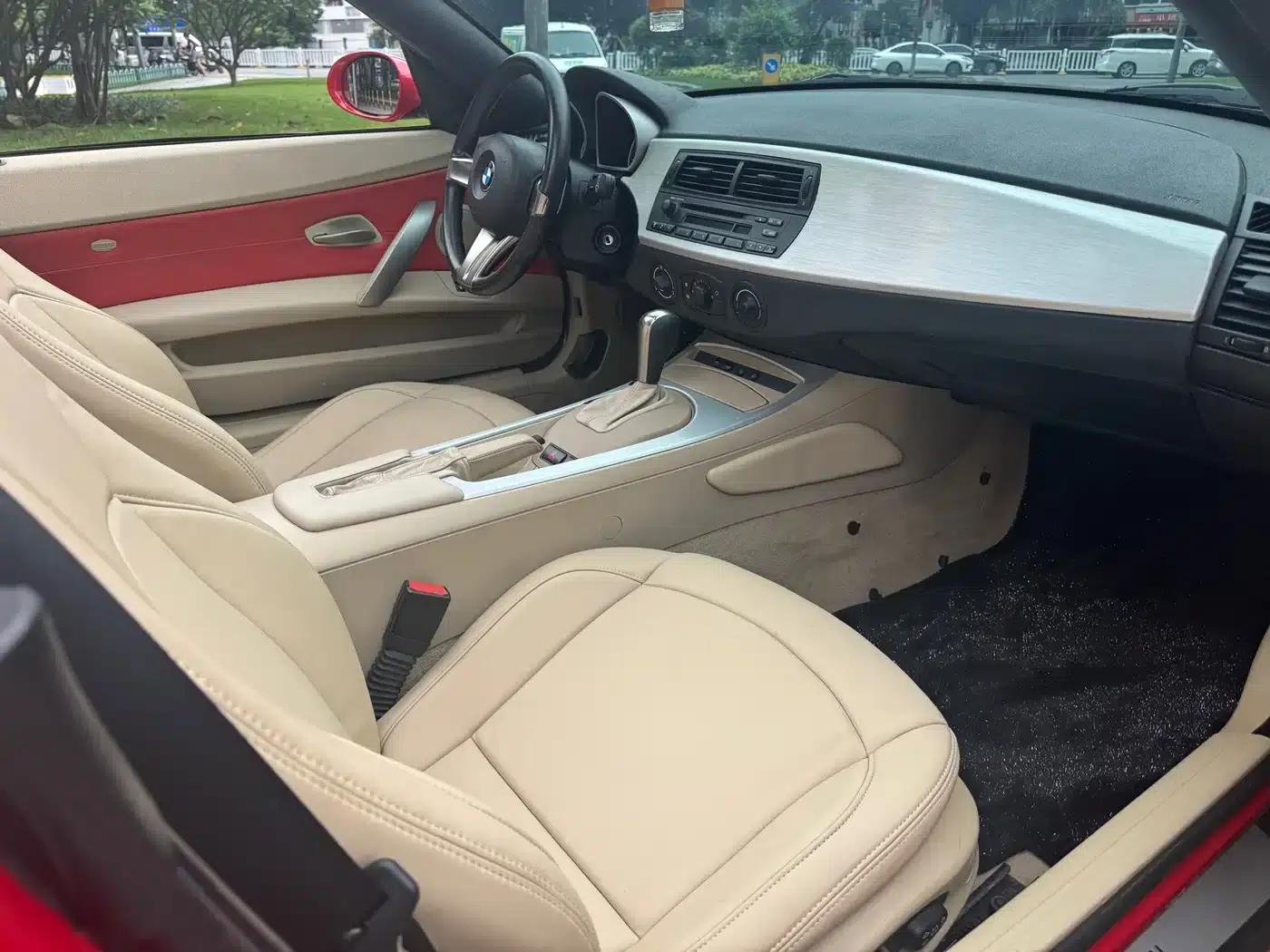 BMW Z4 2006 2.5si Convertible — миниатюра 9