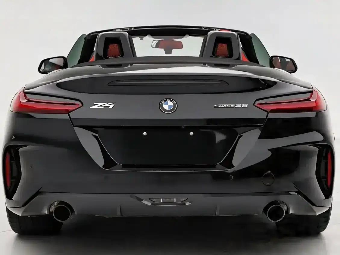BMW Z4 2022 sDrive 25i M Sport Shadow Edition — миниатюра 4